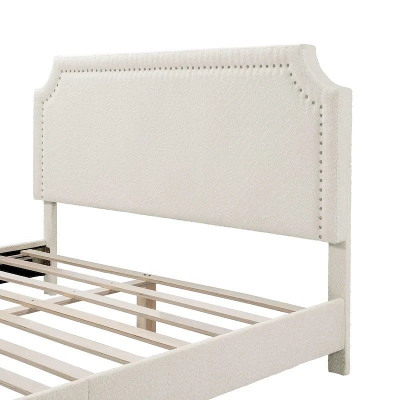 Lit plateforme Queen en bouclette blanche, tête de lit réglable