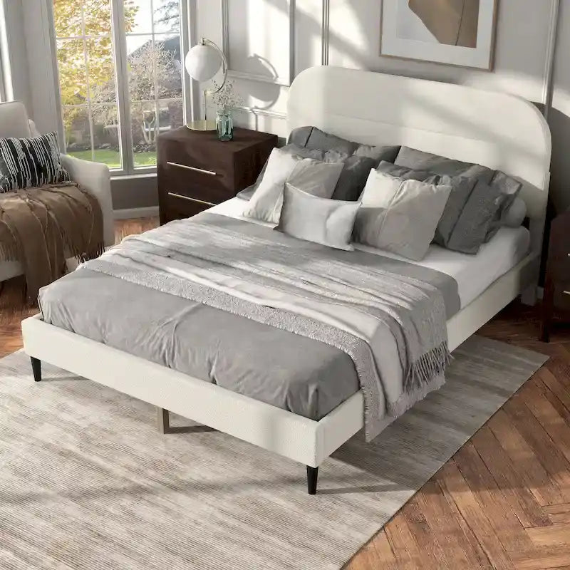 Lit plateforme Queen en bouclette blanche, tête de lit réglable